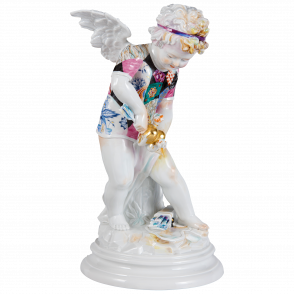 SINGLE FIGURINE CUPID WITH SHIRT WORLD OF MEISSEN PATTERNS