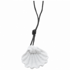 PORCELAIN PENDANT SEA SHELL